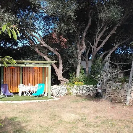 Bonifacio,studio Independant, Sous Les Oliviers *